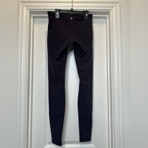 Lululemon Wunder Under in dark Blue Size 6 Full Length - Picture 6 of 7